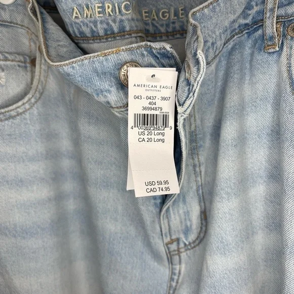 NWT Womens American eagle distressed jeans - Picture 8 of 8